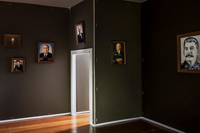 "Untitled (Gallery II)" is a display of standard propaganda photos of authoritarian Soviet and Russian leaders.