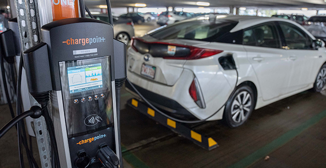 umass-chan-installs-32-electric-vehicle-charging-ports-supported-by